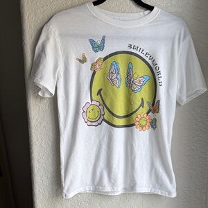 Smiley World Butterfly Kids Graphic Hippie Youth Retro Flower Soft T-Shirt YL